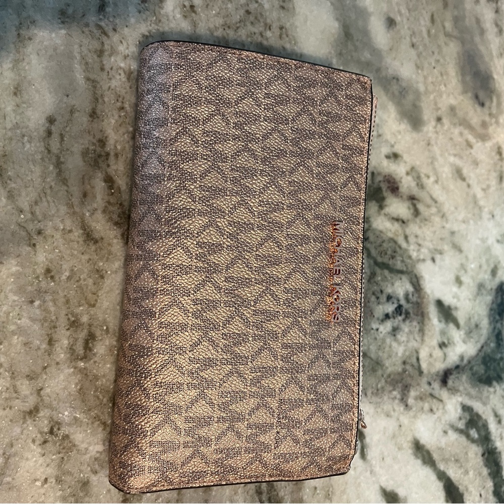 Michael Kors Patterned Clutch